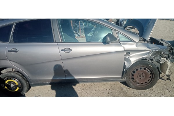 Recambio de puerta delantera derecha para seat altea xl (5p5) 1.9 tdi referencia OEM IAM   