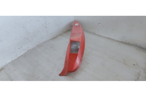 Recambio de piloto trasero derecho para fiat punto berlina (188) 1.2 8v active referencia OEM IAM 468178030  