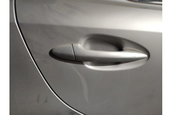 Recambio de maneta exterior trasera derecha para lexus is200 (ds2/is2) 220d referencia OEM IAM   