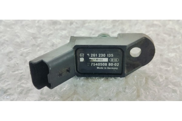 Recambio de sensor para peugeot 207 cc 1.6i 120 referencia OEM IAM 0261230135  