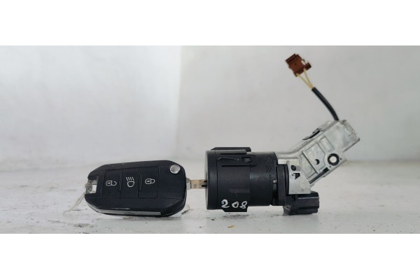Recambio de conmutador de arranque para peugeot 208 1.2 i turbo 110 referencia OEM IAM 9663123380  