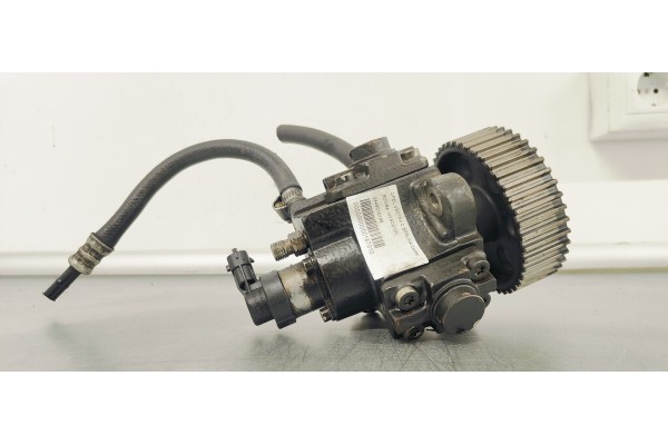Recambio de bomba inyeccion para opel vectra c berlina comfort referencia OEM IAM 0445010156  