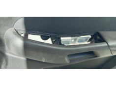 Recambio de guarnecido puerta trasera derecha para ford galaxy trend referencia OEM IAM EM2BR27630A  