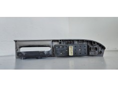 Recambio de mando elevalunas delantero izquierdo para kia carens 1.6 cat referencia OEM IAM 4554901110  