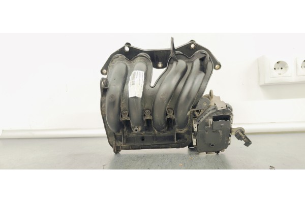 Recambio de colector admision para peugeot 207 referencia OEM IAM 9686926180  