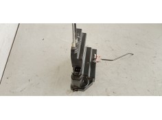 Recambio de cerradura puerta trasera derecha para ssangyong actyon 200 xdi referencia OEM IAM   