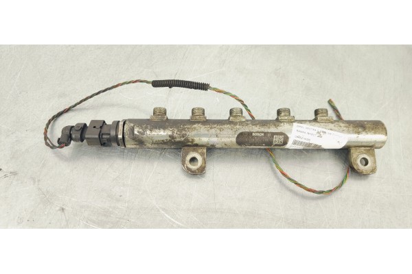 Recambio de rampa inyectora para opel vectra c berlina comfort referencia OEM IAM 0445214095  