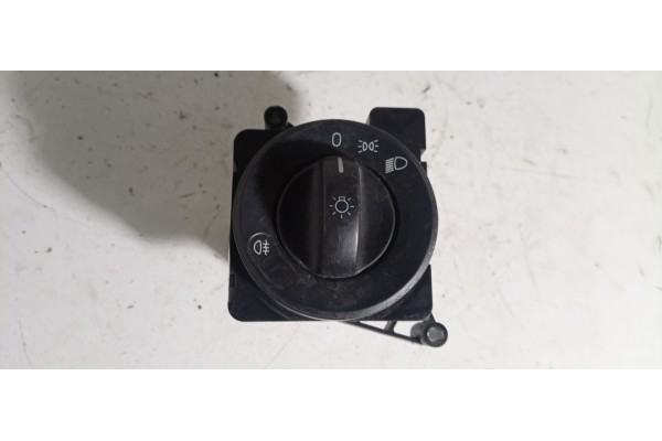 Recambio de mando luces para volkswagen crafter combi (2e) 2.5 tdi dpf referencia OEM IAM 9065450104  