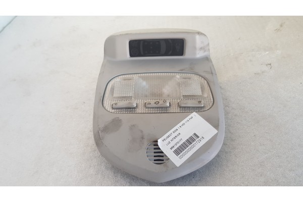 Recambio de luz interior para peugeot 5008 1.6 hdi 115 fap referencia OEM IAM 9681370177  