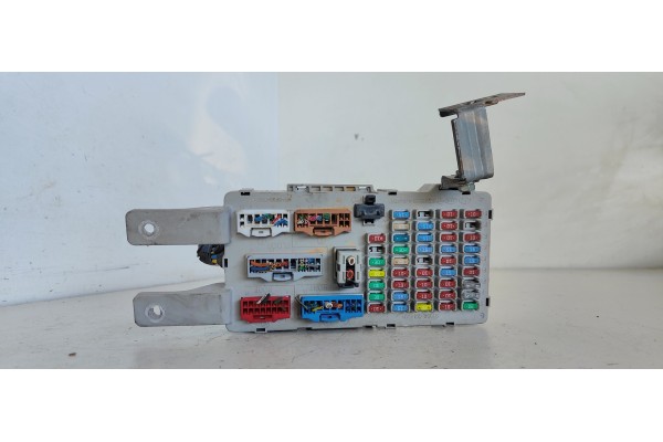 Recambio de caja reles / fusibles para hyundai santa fe (bm) 2.2 crdi cat referencia OEM IAM 919502B400  
