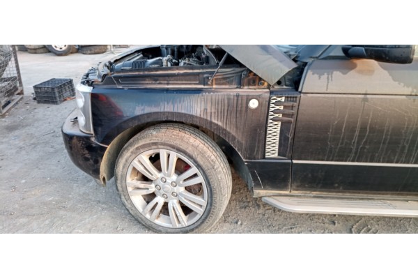 Recambio de aleta delantera izquierda para land rover range rover (lm) td6 vogue referencia OEM IAM   