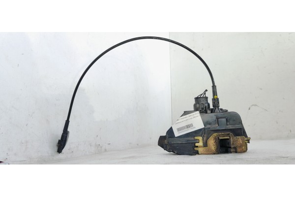 Recambio de cerradura puerta delantera izquierda para renault megane ii berlina 3p confort dynamique referencia OEM IAM   