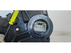 Recambio de cerradura puerta delantera derecha para toyota auris advance referencia OEM IAM   