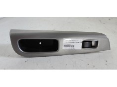 Recambio de mando elevalunas delantero derecho para toyota corolla (e12) 2.0 d-4d linea sol berlina referencia OEM IAM 848010238