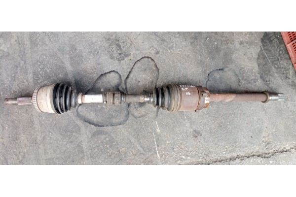 Recambio de transmision delantera derecha para nissan primera berlina (p12) line up referencia OEM IAM   