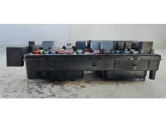 Recambio de caja reles / fusibles para opel insignia berlina expression referencia OEM IAM 13345494  