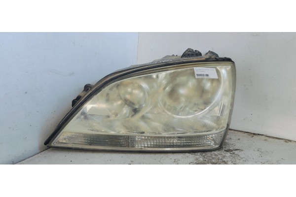 Recambio de faro izquierdo para kia sorento 2.5 crdi ex referencia OEM IAM   