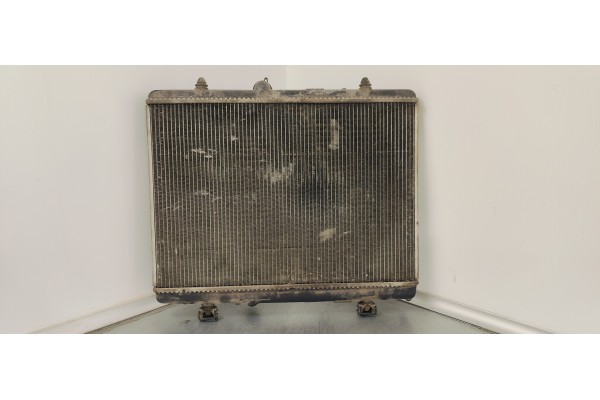 Recambio de radiador agua para peugeot partner kasten 1.6 hdi 90 referencia OEM IAM P9680533480  