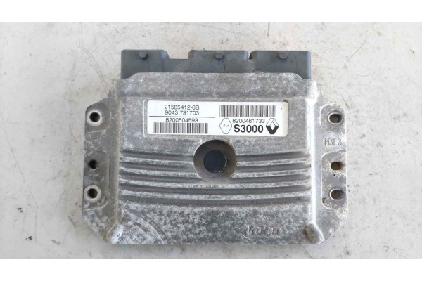 Recambio de centralita motor uce para renault clio iii 1.4 16v referencia OEM IAM 215854126B  
