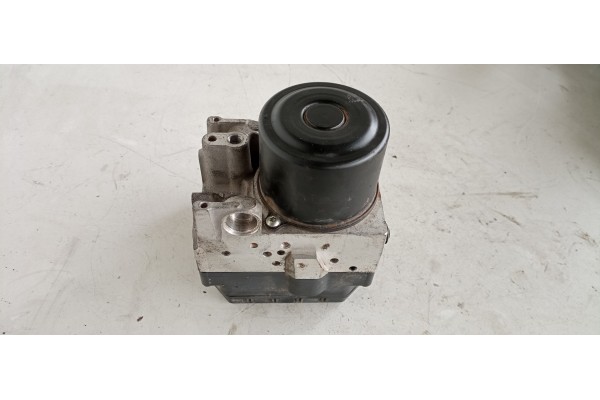 Recambio de abs para toyota rav 4 (a3) 2.2 turbodiesel cat referencia OEM IAM 4454042100 8954142220 