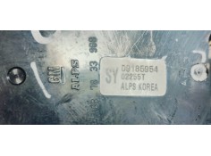 Recambio de mando elevalunas delantero izquierdo para opel vectra c berlina club referencia OEM IAM 687833988  