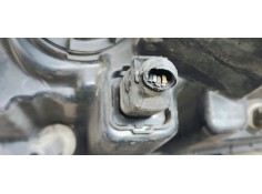 Recambio de faro derecho para kia sorento 2.5 crdi ex referencia OEM IAM   