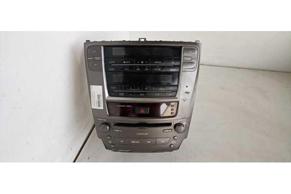 Recambio de sistema audio / radio cd para lexus is200 (ds2/is2) 220d referencia OEM IAM 8612053370  