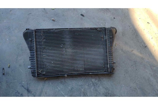 Recambio de intercooler para skoda octavia combi (1z5) 2.0 tdi referencia OEM IAM 1K0145803  