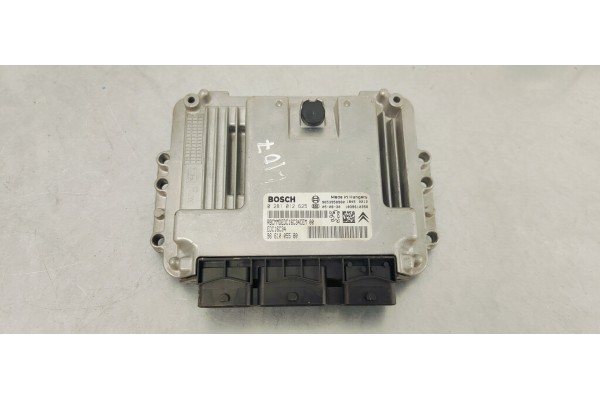 Recambio de centralita motor uce para peugeot 407 sw sr confort referencia OEM IAM 0281012625  