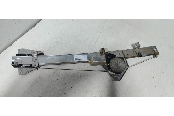 Recambio de elevalunas delantero derecho para mitsubishi montero (v60/v70) 3.2 di-d cat referencia OEM IAM MR989947  