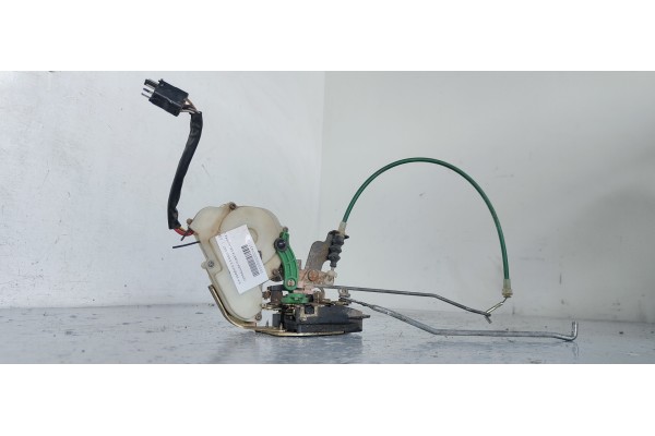 Recambio de cerradura puerta delantera izquierda para kia sorento 2.5 crdi ex referencia OEM IAM   