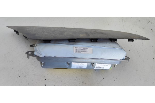Recambio de airbag delantero derecho para ford focus berlina (cak) ghia referencia OEM IAM 30001544  