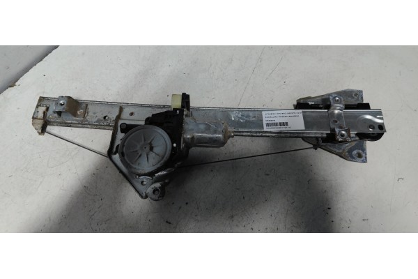 Recambio de elevalunas trasero izquierdo para mitsubishi montero (v60/v70) 3.2 di-d cat referencia OEM IAM MR989948  