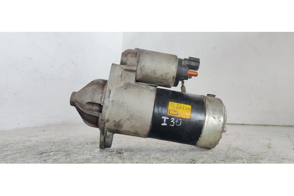 Recambio de motor arranque para hyundai i30 1.6crdi 90 referencia OEM IAM 361002A100  