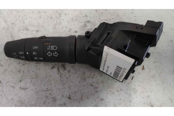 Recambio de mando luces para nissan primera berlina (p12) 1.6 cat referencia OEM IAM 25540 AV600 4906