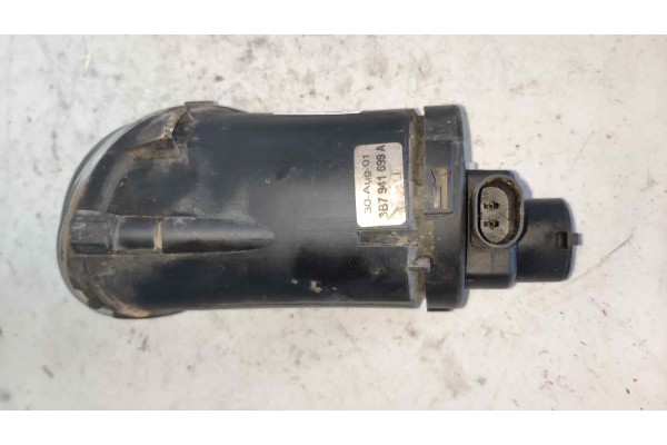 Recambio de faro antiniebla izquierdo para volkswagen passat berlina (3b2) 1.6 referencia OEM IAM 3B7941699A  