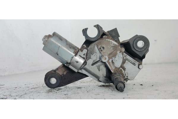 Recambio de motor limpia trasero para renault kangoo expression referencia OEM IAM 8200431392  
