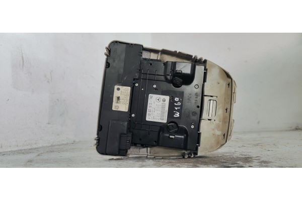 Recambio de luz interior para mercedes-benz clase a (w169) 2.0cdi 110 [180] referencia OEM IAM A1698201601  