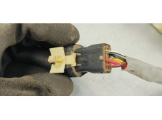 Recambio de cerradura puerta delantera derecha para kia sorento 2.5 crdi ex referencia OEM IAM   