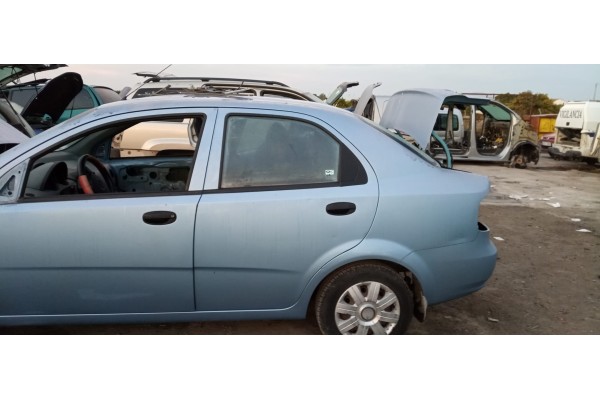 Recambio de puerta trasera izquierda para chevrolet kalos 1.4 cat referencia OEM IAM   