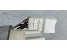 Recambio de conmutador de arranque para kia carens 2.0 turbodiesel cat referencia OEM IAM 45261A  