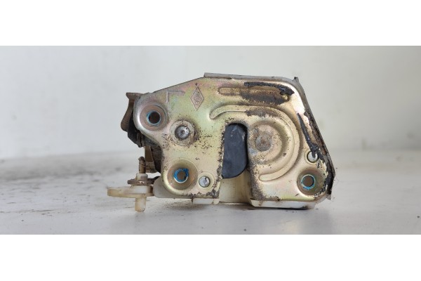 Recambio de cerradura puerta trasera izquierda para mitsubishi montero (v20/v40) 2500 td gl (2-ptas.) referencia OEM IAM   