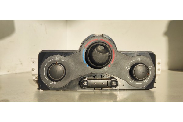 Recambio de mando calefaccion / aire acondicionado para renault scenic ii 1.5 dci diesel referencia OEM IAM 69587003  