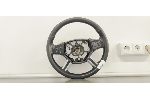 Recambio de volante para mercedes-benz clase b (w245) 180 cdi (245.207) referencia OEM IAM A1644604303  
