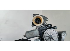 Recambio de elevalunas trasero derecho para toyota verso 1.6d4d 112 fap referencia OEM IAM 698300F041  