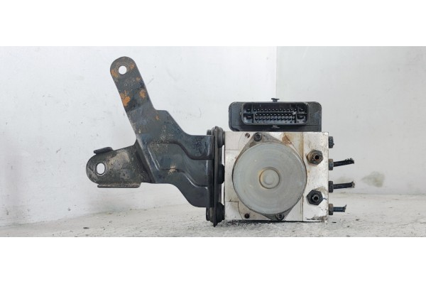 Recambio de abs para hyundai i30 1.6crdi 90 referencia OEM IAM A658930500  