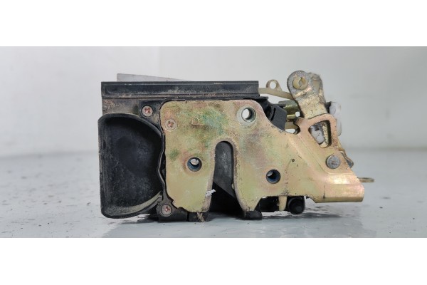 Recambio de cerradura puerta delantera derecha para chevrolet kalos 1.4 se referencia OEM IAM   