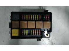 CAJA RELES / FUSIBLES 518020201 152411240901 