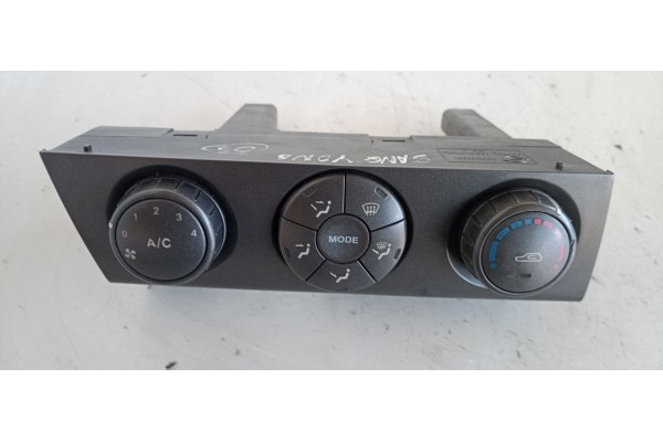 Recambio de mando climatizador para ssangyong actyon 200 xdi referencia OEM IAM 687000900X  