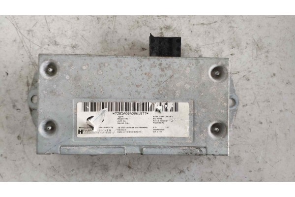 Recambio de modulo electronico para land rover discovery 4 3.0 td v6 cat referencia OEM IAM BE7305 7305AQ0A5061877 